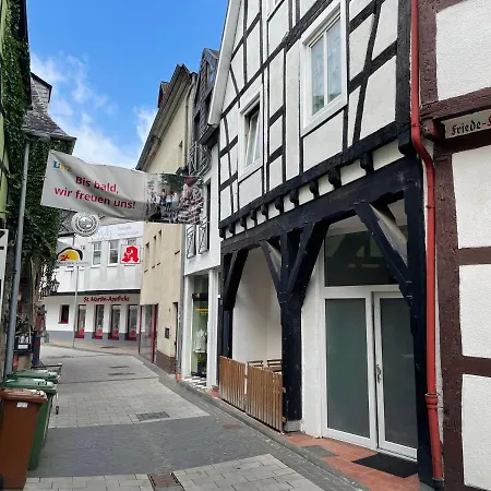 Schone Mitten In Linz *